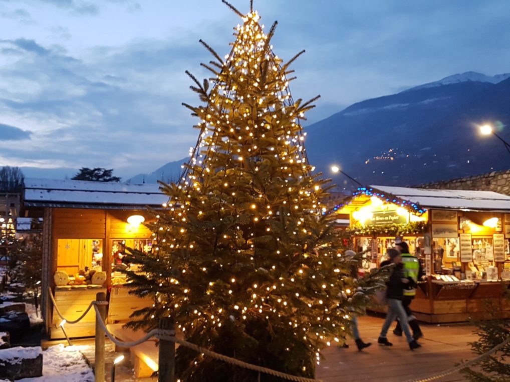 Mercatini Di Natale A Matera.Un Alternativa Mercatini Di Natale Atmosfera Di Festa